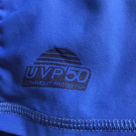 Body Glove Rashguard - Picture 2 of 5